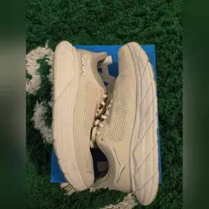 Hoka Arahi 7 Running Shoes