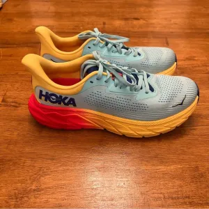 Hoka Arahi Athletic Shoes, Women’s 7.5