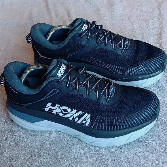 Hoka Bondi 7 Wide Comfort Running Shoes