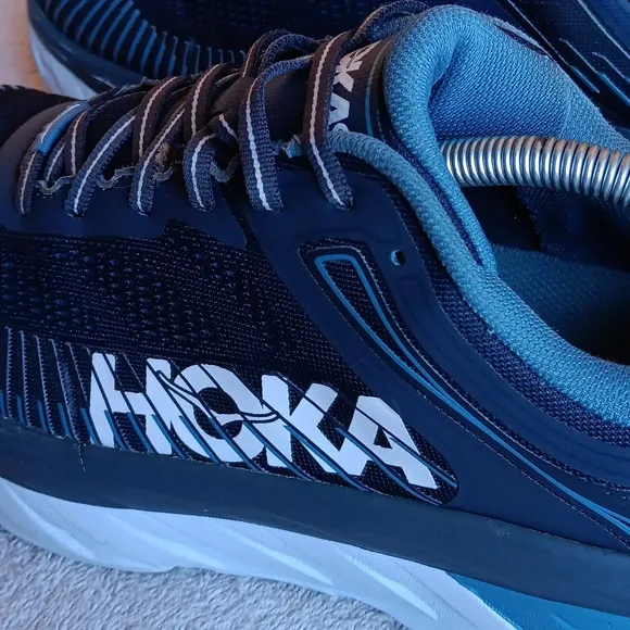 Hoka Bondi 7 Wide Comfort Running Shoes