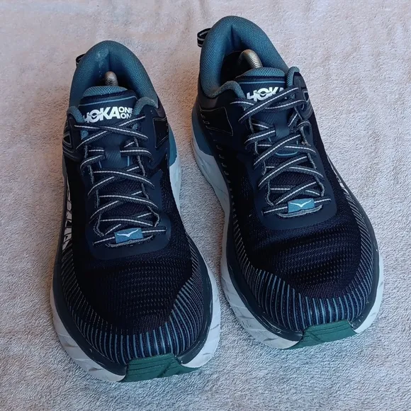 Hoka Bondi 7 Wide Comfort Running Shoes