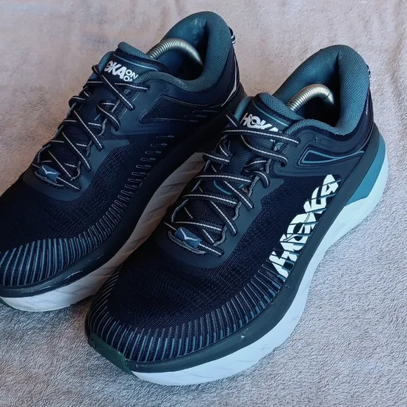 Hoka Bondi 7 Wide Comfort Running Shoes