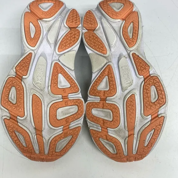 Hoka Bondi 8 Sneaker Shoes Size 8.5 Wide