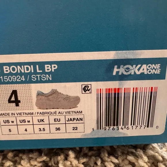 HOKA® Bondi L Sneakers
