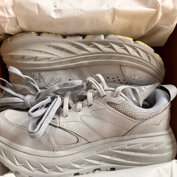 HOKA® Bondi L Sneakers