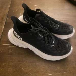 Hoka Clifton Edge Men's Running Shoes