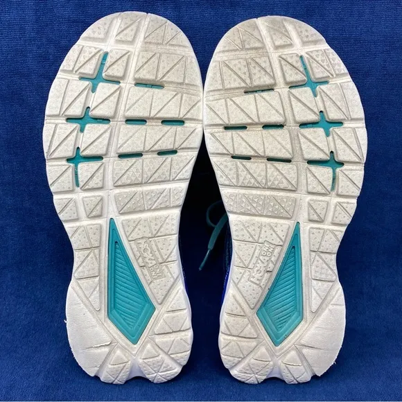 Hoka Mach 5 women’s everyday training shoes size 9.5B pre owned good condition