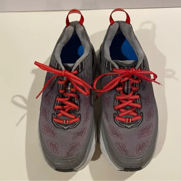 Hoka Men’s Shoes 9 Gray Red Athletics Lace Up M Bondi 6 One on One
