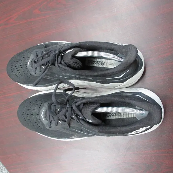 Hoka One One Arahi 5 Sneakers Running Shoes Mens 12 D Black