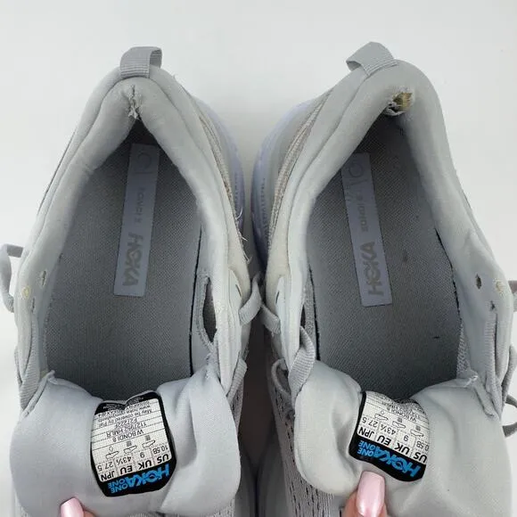 Hoka One One Bondi 8‎ gray and white running shoes