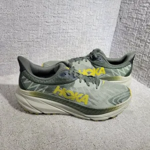 Hoka One One Challenger ATR 7 Mens Size 13D Olive Haze Low Top Running Shoes