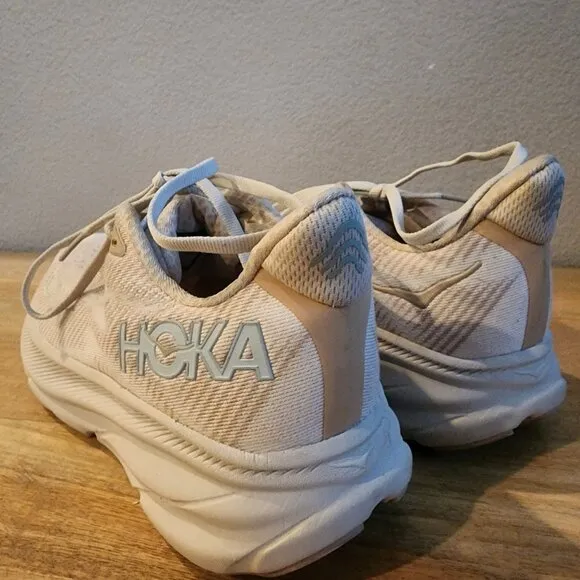 Hoka One One Clifton 9 Everyday Running Shoes Womens Size 8
