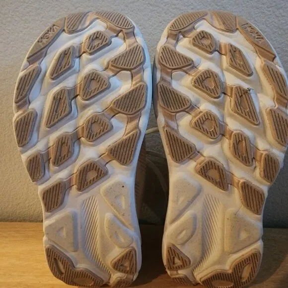 Hoka One One Clifton 9 Everyday Running Shoes Womens Size 8