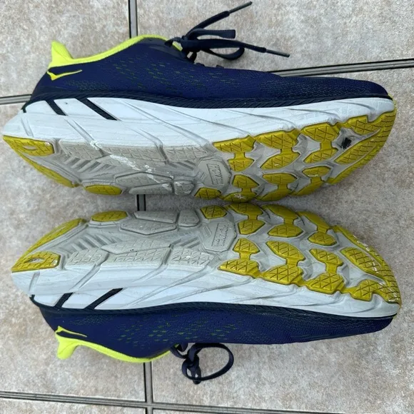 Hoka One One M Clifton 7 Running Shoes