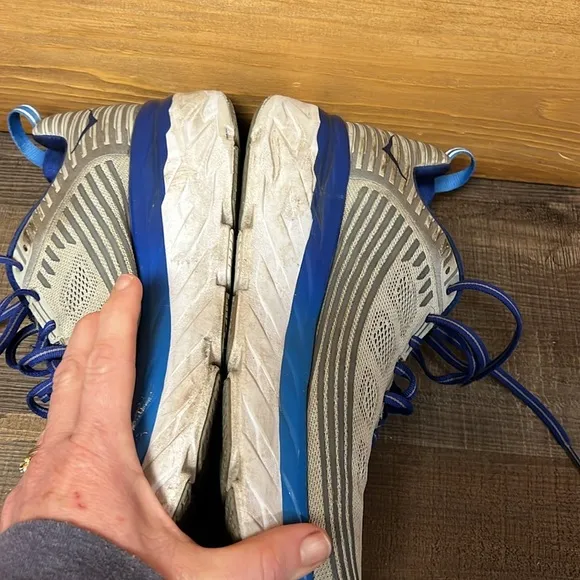 Hoka One One Mens 10.5 Bondi 6 Gray Blue Running Athletic Shoes 1019269 VBFG Gym