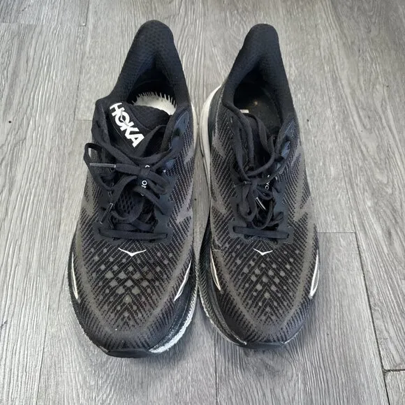 Hoka One One Mens Clifton 9 1127895 BWHT Black Running Shoes Sneakers Size 9 D