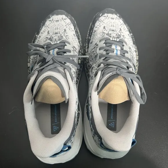 Hoka One One Speedgoat 6 GTX Men's Size 10 Blue Gray Running Shoes TRIED ON