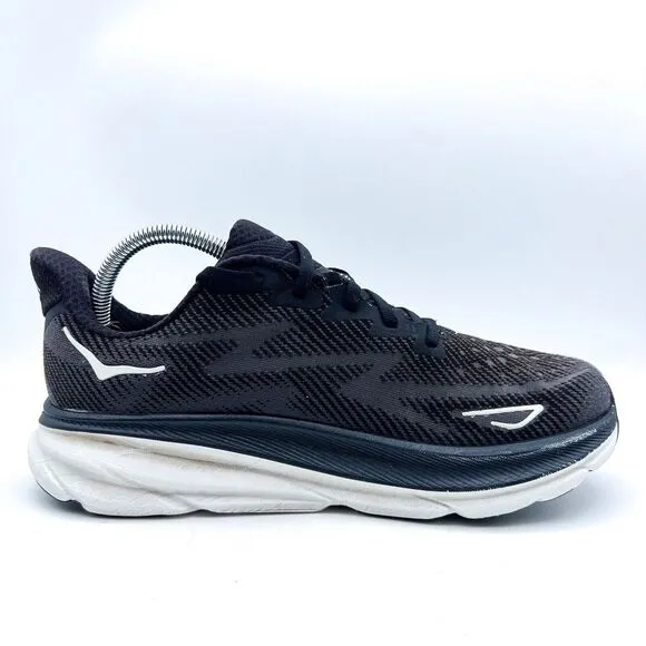 Hoka‎ One One Womens 9.5 B Clifton 9 1127896 BWHT Black Running Shoes Sneakers