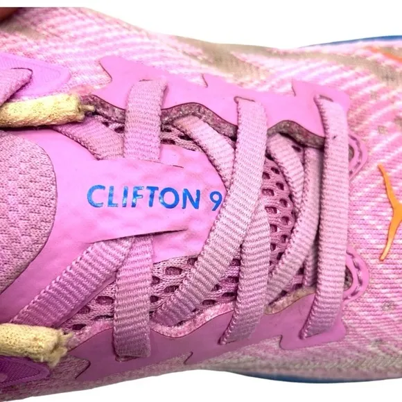 Hoka One One Women's Clifton 9 1132211 CSLC Pink Running Shoes Sneakers Size 7.5