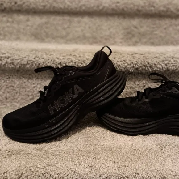 HOKA OneOne Black Bondi 8 Running Shoes