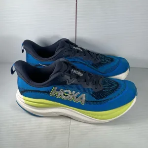 Hoka Skyflow