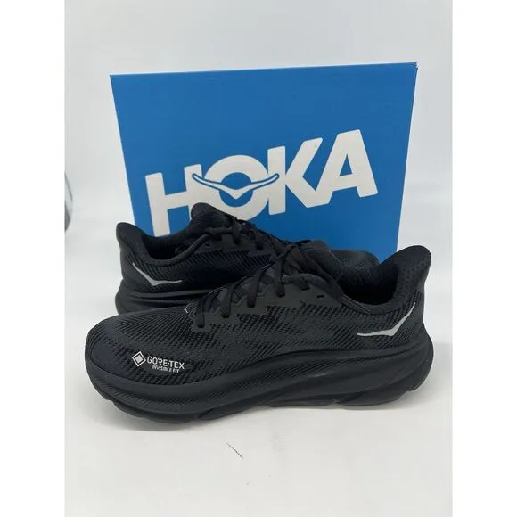 HOKA Women’s Clifton 9 Gore-Tex Running Shoes Black NWB Size 7 B