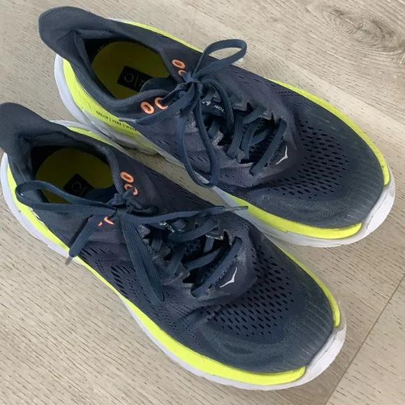 HOKA Women's Clifton Edge Running Shoes, Moonlit Ocean/Primrose, size 8