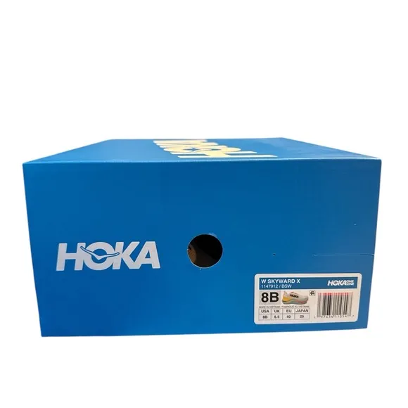 HOKA Women's Skyward X Running Shoes