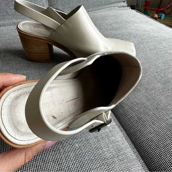 Intentionally Blank Honcho Mule Shoes Slingback Size 9 Women’s Square Toe