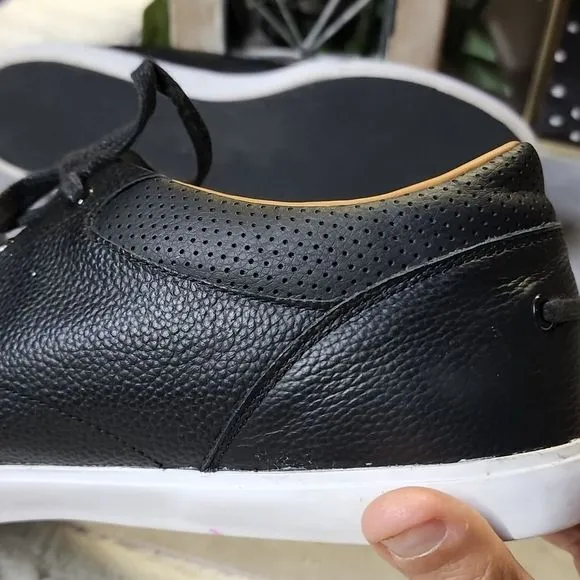 IZOD LA Coste brand Men's shoes size 12