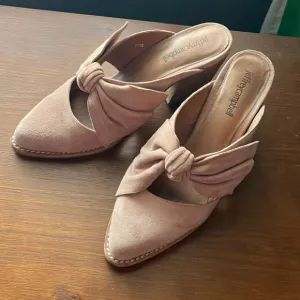 Jeffrey Campbell Women's Pink Suede Shoes