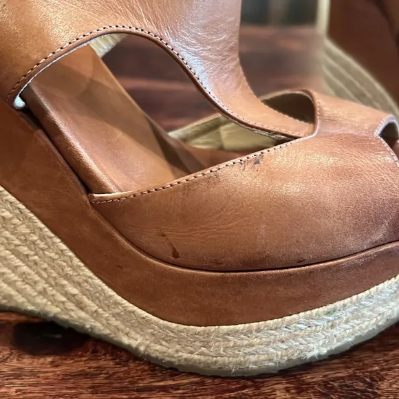 Jimmy Choo size 39.5 platform espadrille