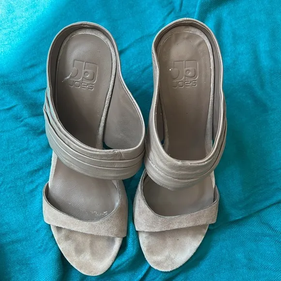 JOE’S Leather Wedge Heels Size 8