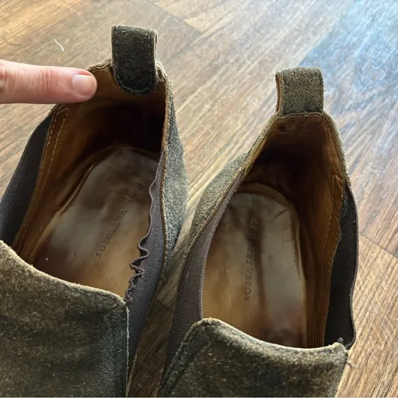 John Varvatos collection Shaggy Suede Low Chelsea Boot in Brown Size 12M-  $698
