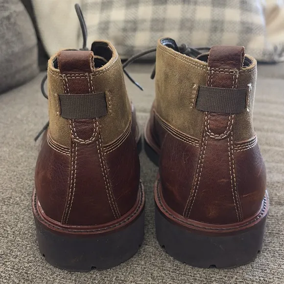 Johnston &amp; Murphy Men's Sanders Chukka Brown Shoes Size 10