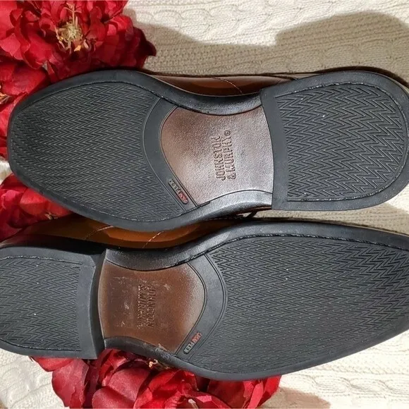 Johnston &amp; Murphy Tilden lace up dress shoes 9