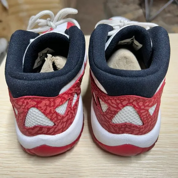 Jordan 11 Retro Low IE 'Gym Red' US 5Y