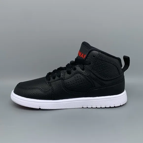 Jordan Access PS Black Gym Red Shoes AV7943-001 Kids Sz 12C