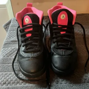 Jordan jump man shoes(kids)