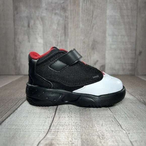 Jordan Max Aura 4 (TD) Baby's Sneaker Black Gym Red-White Size 5C DQ8402-061