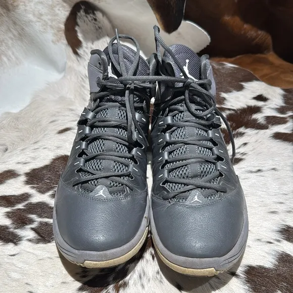Jordan men's prime fly dark grey white basketball shoe sz 12.5 B49