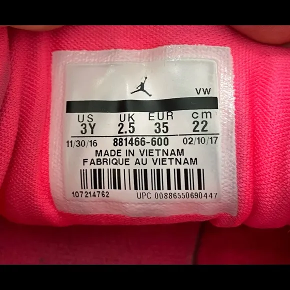 Jordan youth 3Y pink running kids shoes