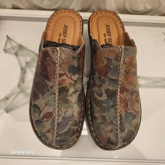 Josef Seibel Women's, Catalonia 51 Clogs. Graphite. NIB. Size EU 36/US 5-5.5