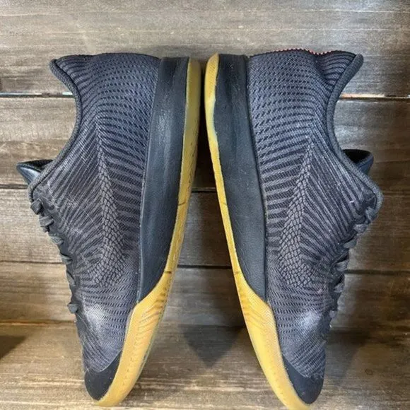 Kids Childrens Nike Kobe Mentality 2 Black Basketball‎ Shoes Sneakers Size 4.5 Y