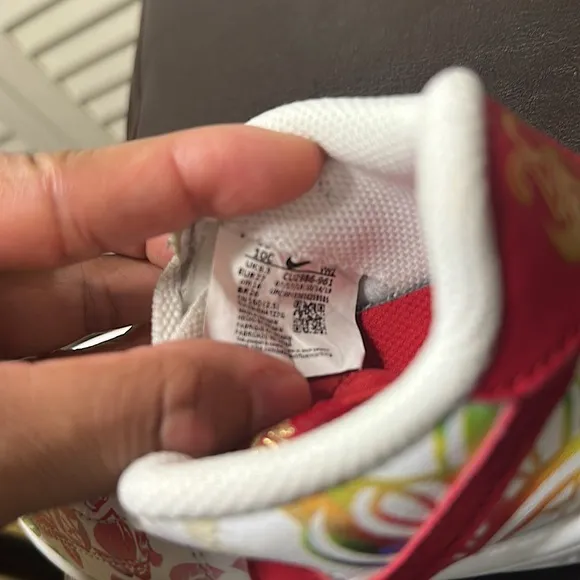 Kids Nike Air Force 1 18 “Gym Red”…