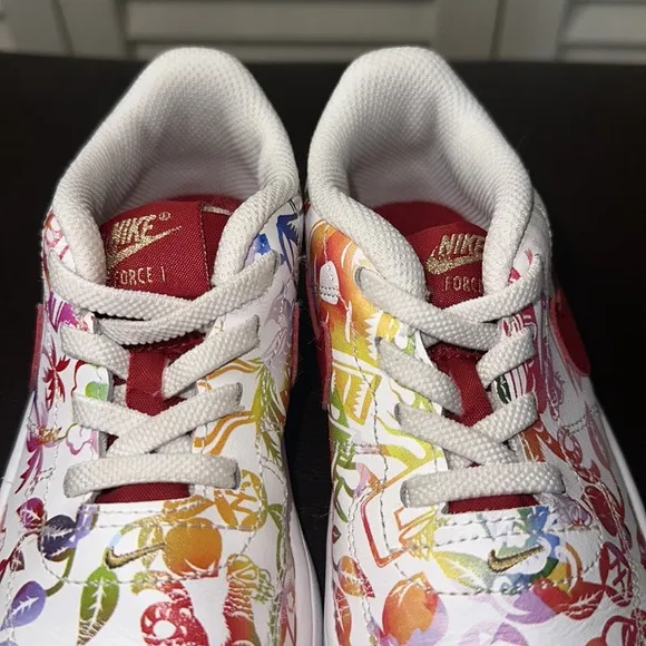 Kids Nike Air Force 1 18 “Gym Red”…