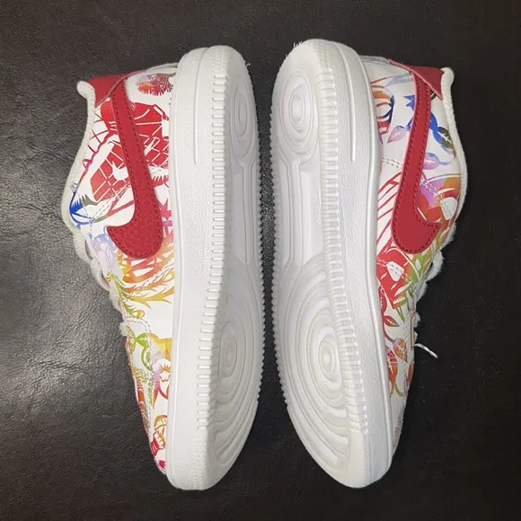 Kids Nike Air Force 1 18 “Gym Red”…