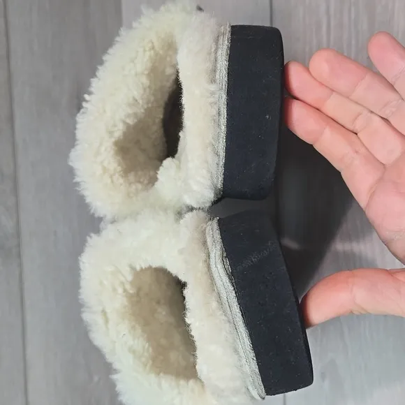 Kith Mens Fur Slippers slip on clog shoes sz  9.5