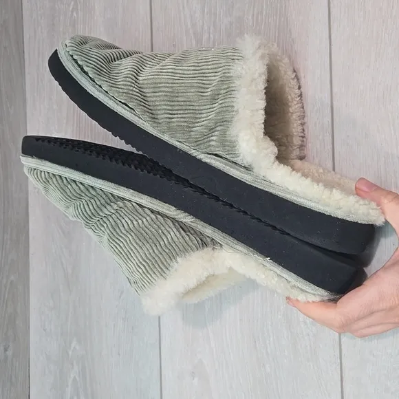 Kith Mens Fur Slippers slip on clog shoes sz  9.5