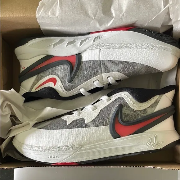 Kyrie 8 TD brand new